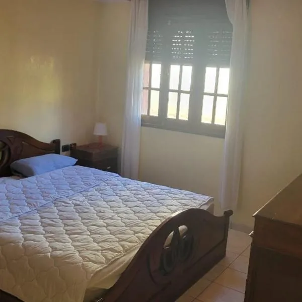 Luxury apartment 100 m2 in Mohammedia, hotel di Mohammedia
