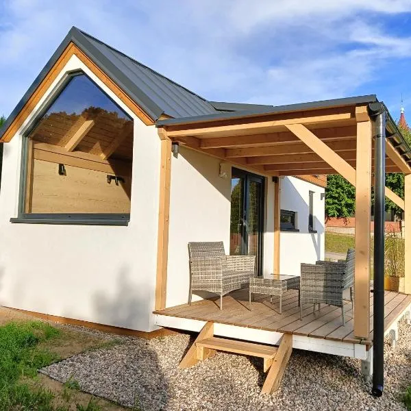 Tiny house Na louce, hotel Náchodban