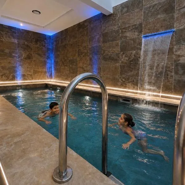 Magnifique Mini-Villa avec Piscine Privee Emplacement Ideal Calme & Confort en Famille, hotel di Oujda