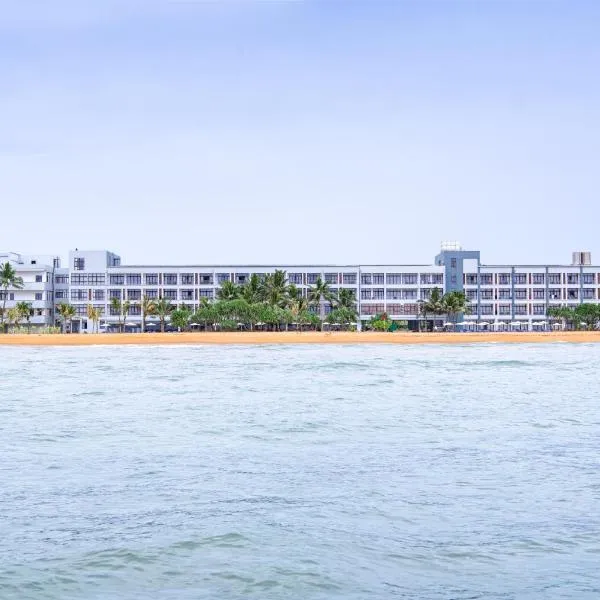 Jie Jie Beach Hotel, hotel in Wadduwa