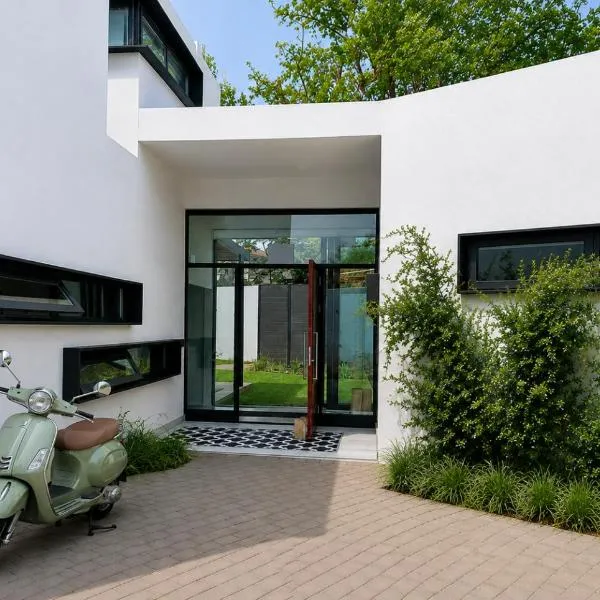 4 Lulworth, hotel in Johannesburg