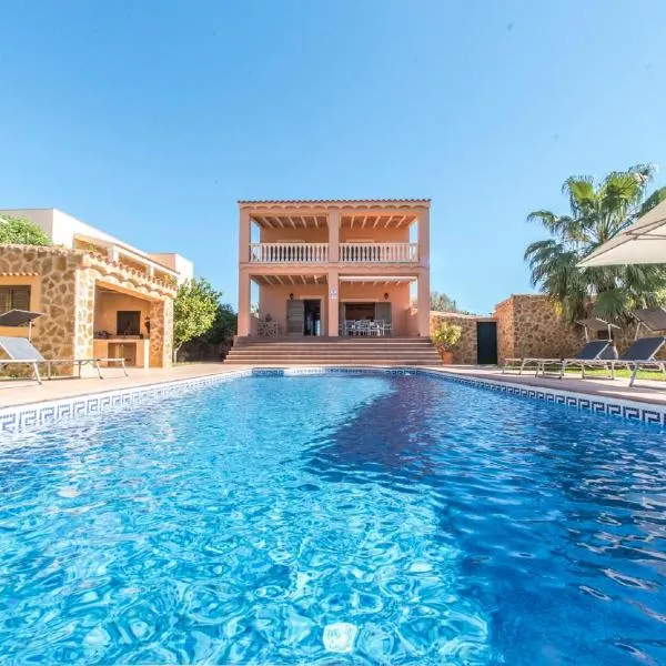 Villa San Jordi Ibiza Ses Salines, hotel in Sant Jordi