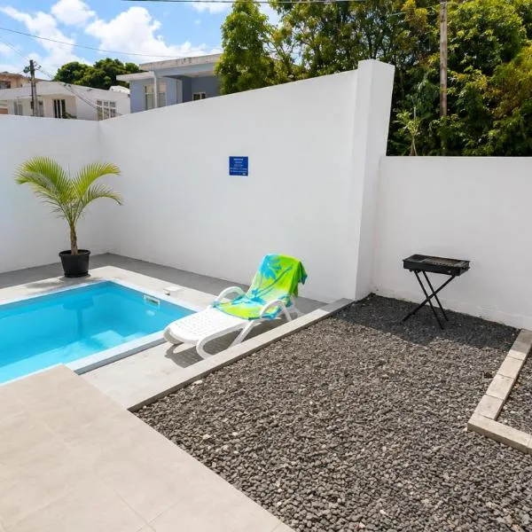 Magnifique Villa Roof Top et Piscine 6 personnes, hotell i Port Louis