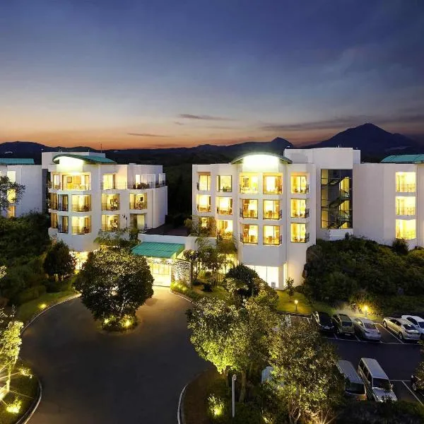 Mercure Ambassador Jeju, hotel en Seogwipo