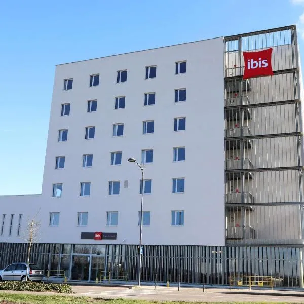 Ibis Bourgoin Jallieu Medipole、ブールゴアンのホテル