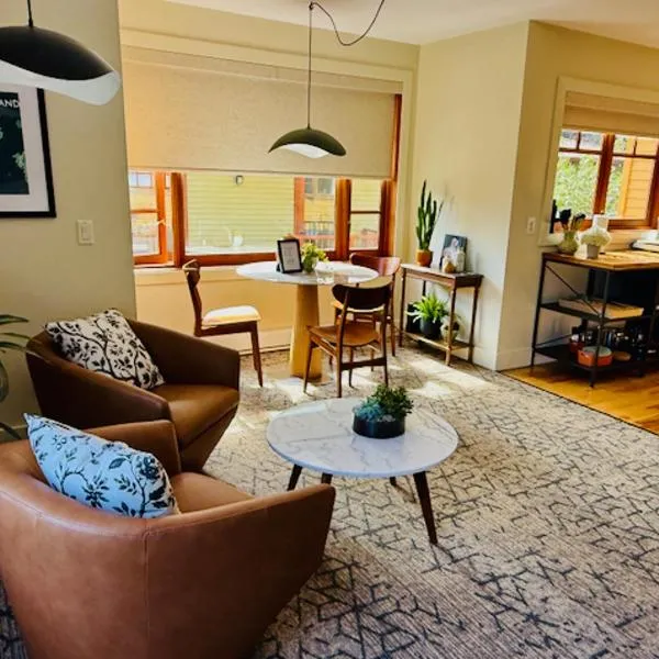 Artisan Suites on Bowen, hotel di Bowen Island
