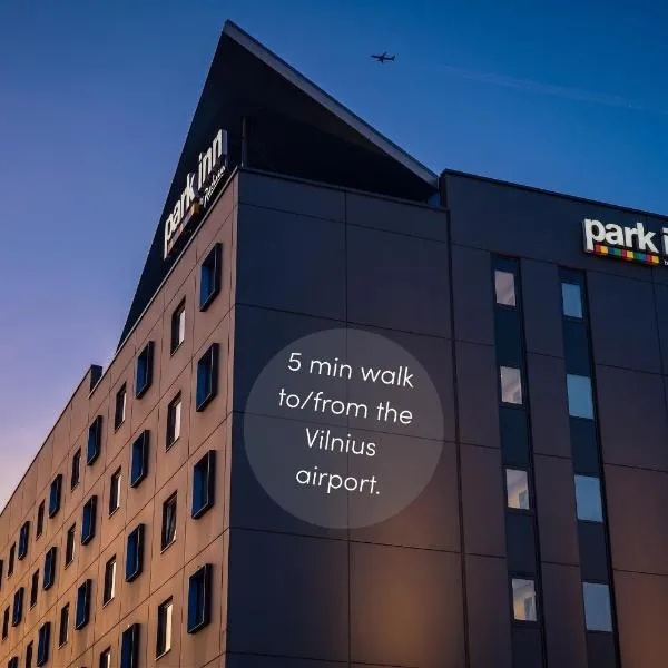 Park Inn by Radisson Vilnius Airport Hotel & Conference Centre, hotel en Vilna