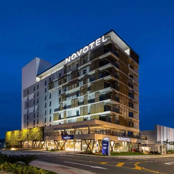 Novotel Criciuma, готель у місті Крисіума