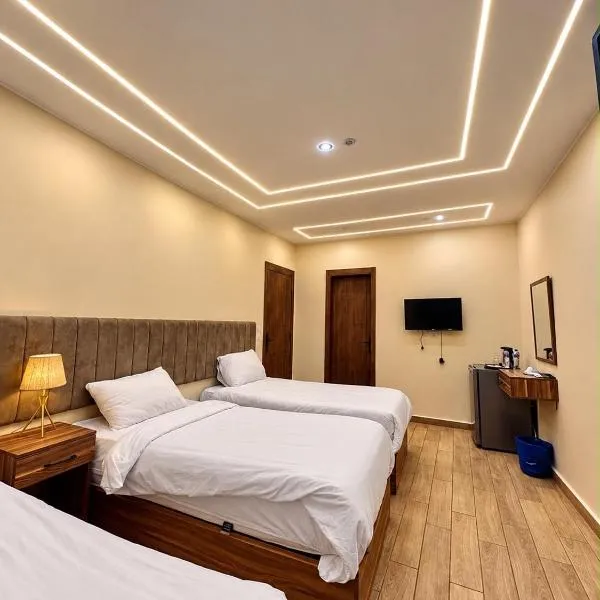 Pyramids hotel& free pick up, hotel din Cairo