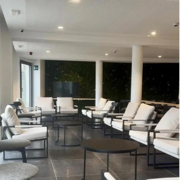 Hotel LA PLAGE, hotel v destinaci Bouillon