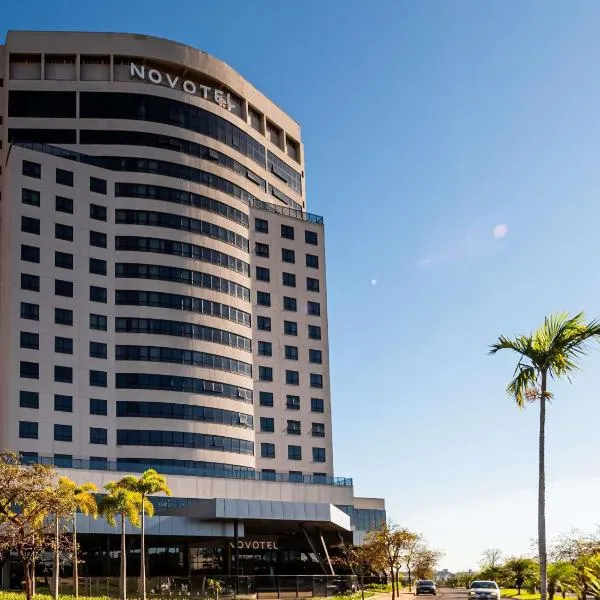 Novotel Uberlândia, готель у місті Уберландія