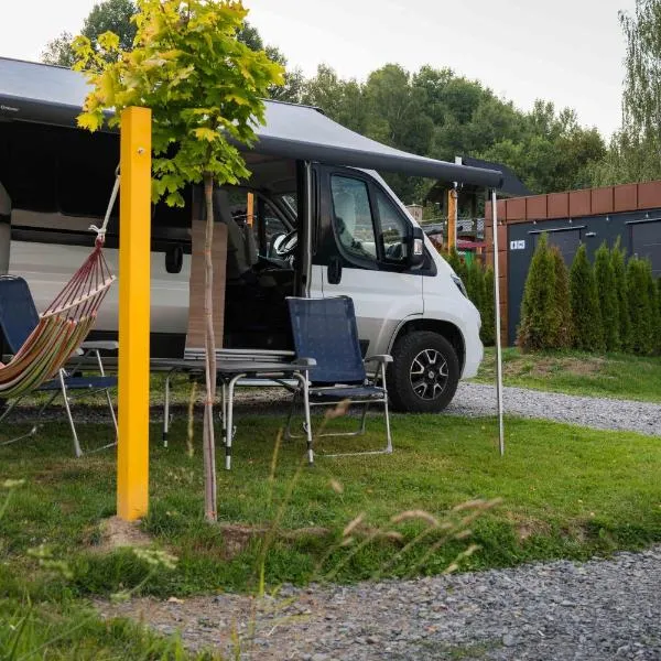 Slow Camp pod Bieniatka - namioty & Camper Park: Szczyrk şehrinde bir otel