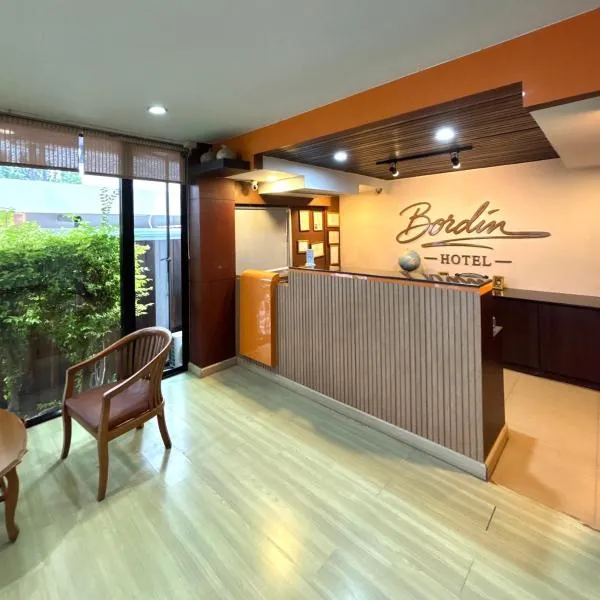 Viesnīca Bordin Hotel pilsētā Ubona Ratčathani