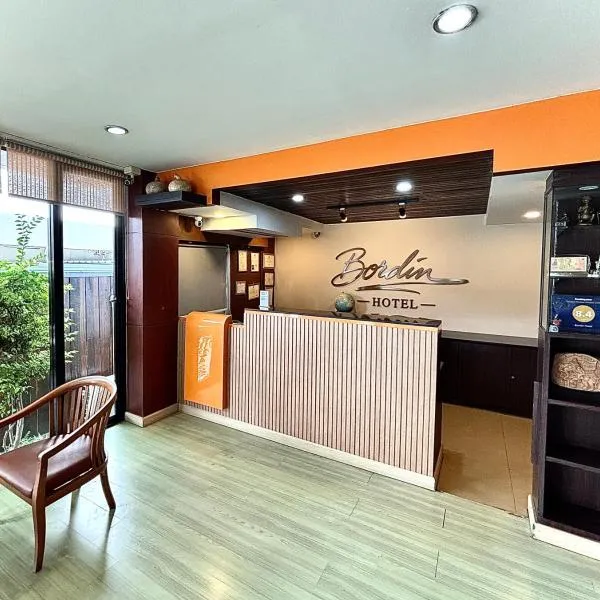 Bordin Hotel, хотел в Убон Ратчатани