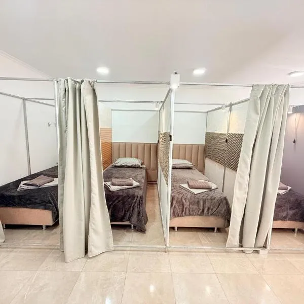 New Park Cabin Hostel, hotel em Chisinau