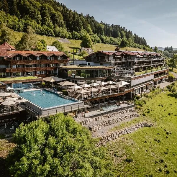 Bergkristall - Mein Resort im Allgäu โรงแรมในโอเบอร์สเทาเฟิน