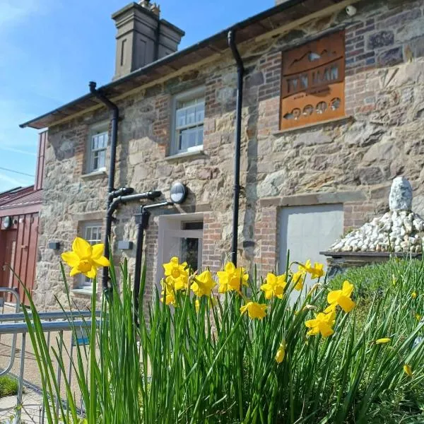 Ty'n Llan- tafarn gymunedol- community pub, hotel en Llandwrog