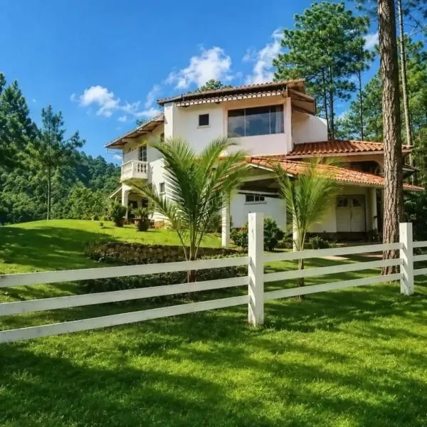Residencia Paraiso de Montana en Altos del Maria, Hotel in Sorá