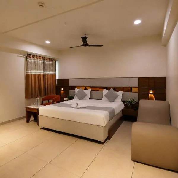 HOTEL THE AVANTA HANSPURa, hotel en Ahmedabad