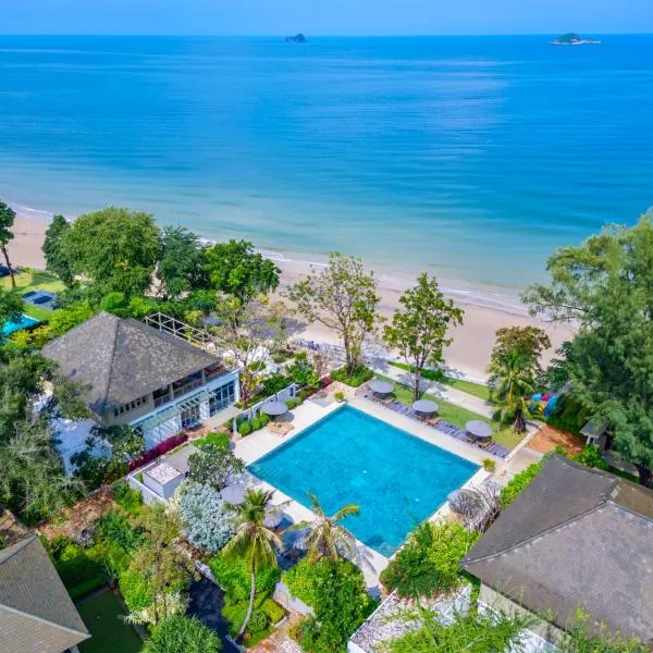 CHARRAS Bhawan Hotel and Residences, hotel em Hua Hin