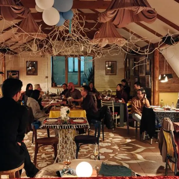 DARI cultural residence in the art center, hotell i Bisjkek