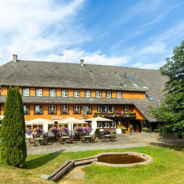 Hotel Zum Löwen - Unteres Wirtshaus, hotel Titisee-Neustadtban