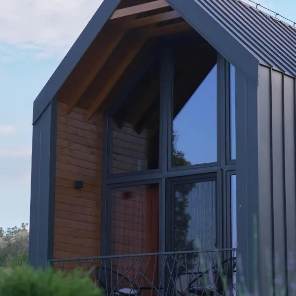 Wood house Dodic, hotel v mestu Dragomance