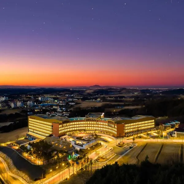 Ramada Hotel & Suite by Wyndham Gangwon Pyeongchang, hotel en Pyeongchang
