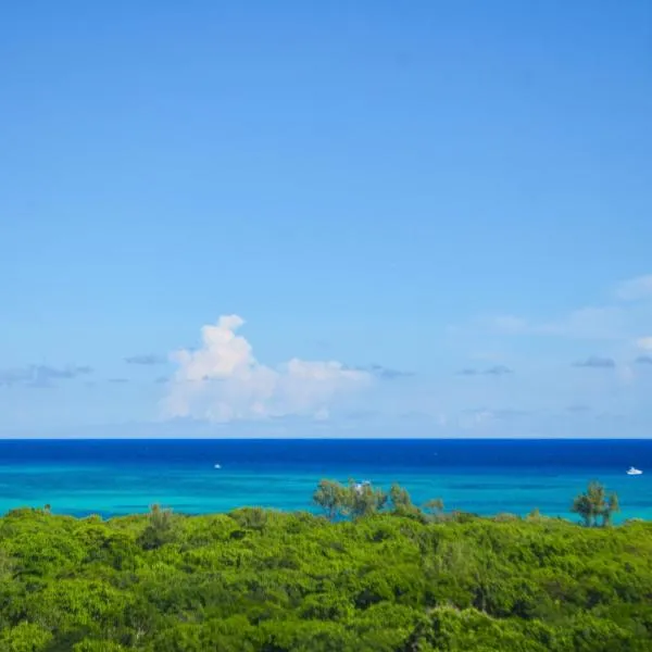 Caribique - Ocean Boutique Natural Condominium, hotel en Playa del Carmen