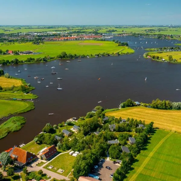 Pean-buiten Waterlodges, hotel di Nes