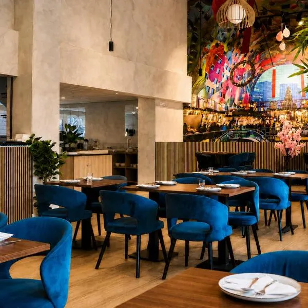Rotterdam Teleport Hotel, hotel u Rotterdamu