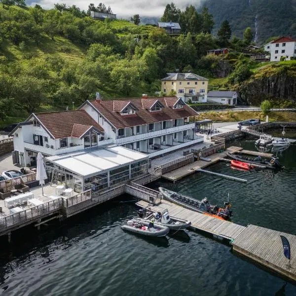 Flåm Marina، فندق في فْلام