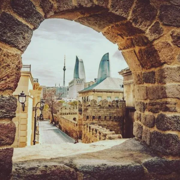 KING Old City Hostel, готель у Баку