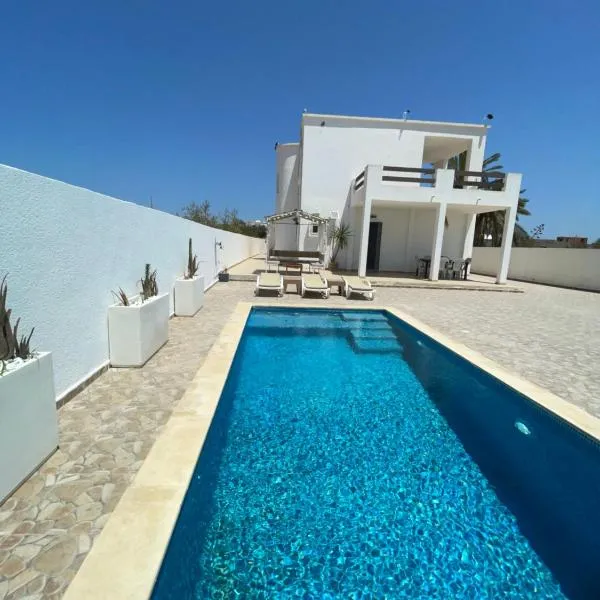 Villa doullia, hotelli kohteessa El Mây