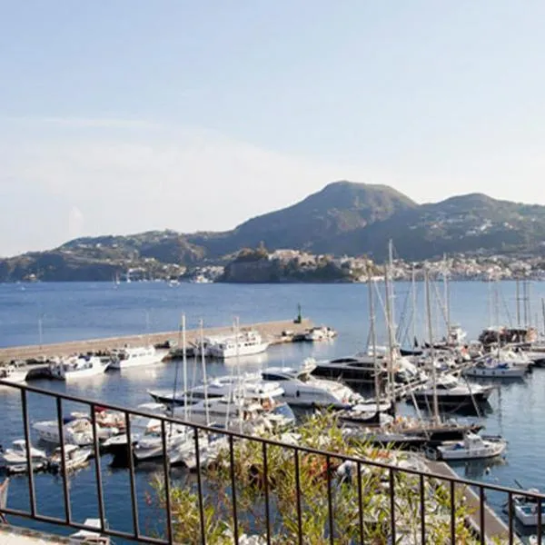 Hotel A Pinnata, hotel in Lipari