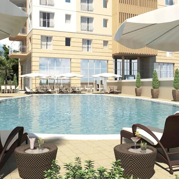 West One - Exclusive Private Pool Central Location, hotell i Gibraltar