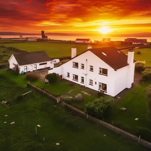 Coastal Way Lodge - near Cliffs of Moher, hotel a Liscannor