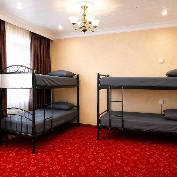 AL Buraq Tourism Hostel, hotell i Baku