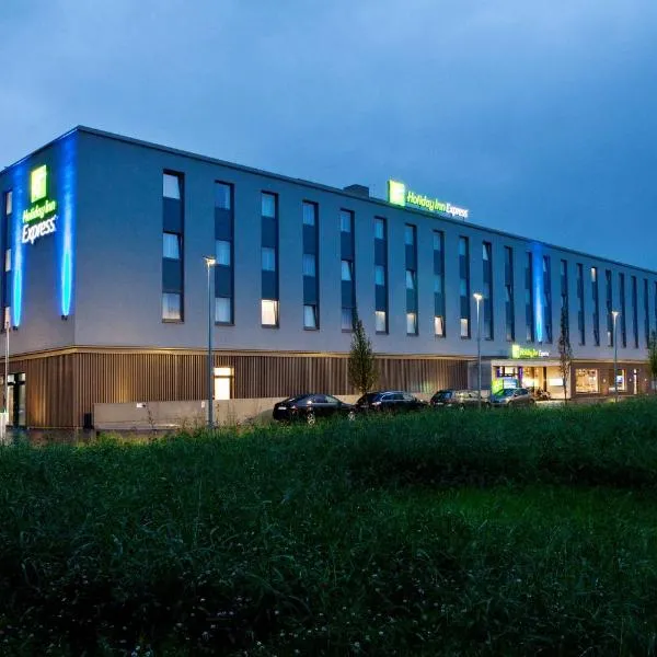 Holiday Inn Express - Lustenau, готель у місті Лустенау