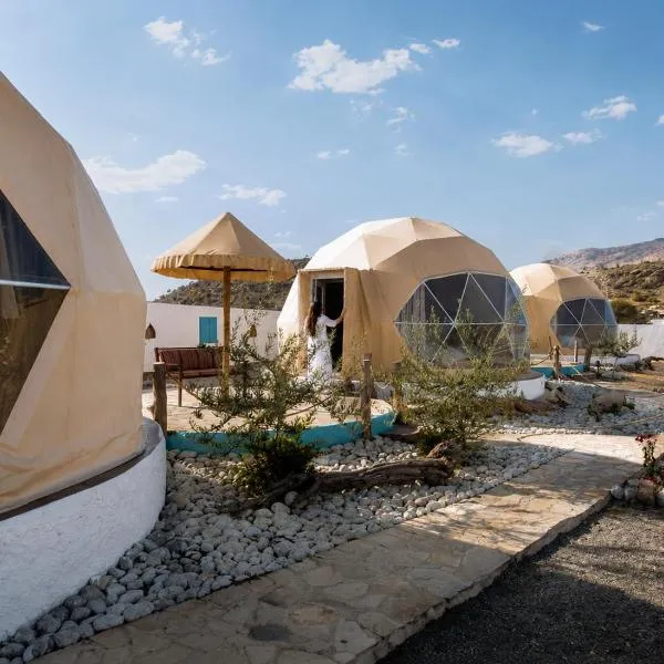 Jabal shams domes, Hotel in Sa‘ab Banī Khamīs