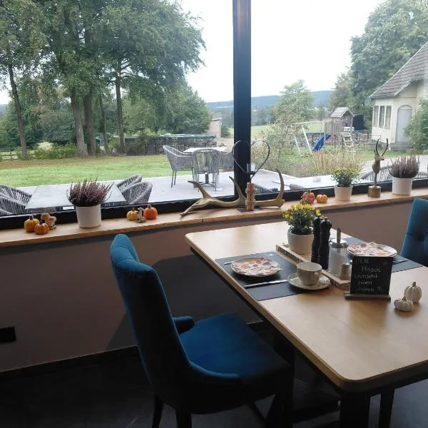 DER Hirsch Hotel, hotell i Monschau