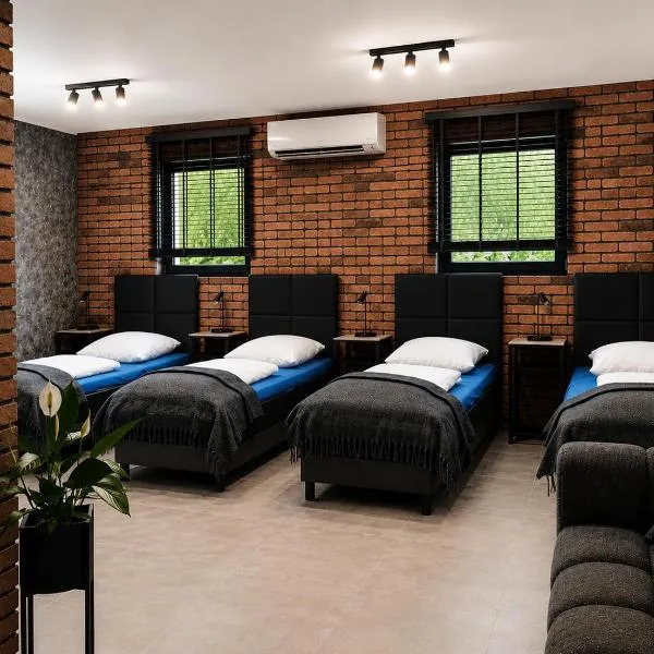 Noclegi Na Końcu Świata Bielpon, hotel v destinácii Przemyśl