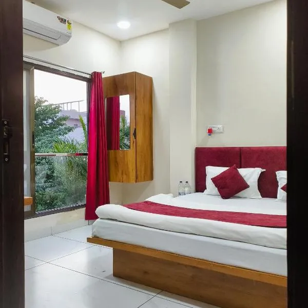 Hotel Nivanta Greens, hotell i Ujjain