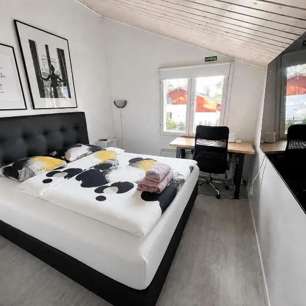 Kulta Villa, keskellä Vuokattia sisältyy Sauna, ilmainen Pysäköinti, Wi-Fi, 65smartTV, oma pieni piha alue, sopii perheille, hótel í Vuokatti