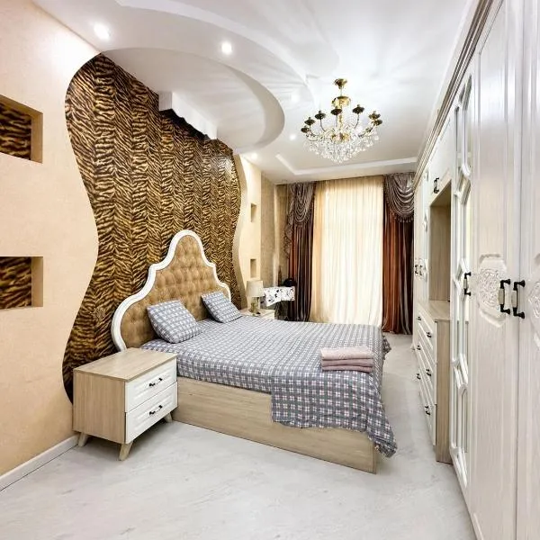 Lexus Signature Residence- 2BR Luxury Apartment, khách sạn ở Baku