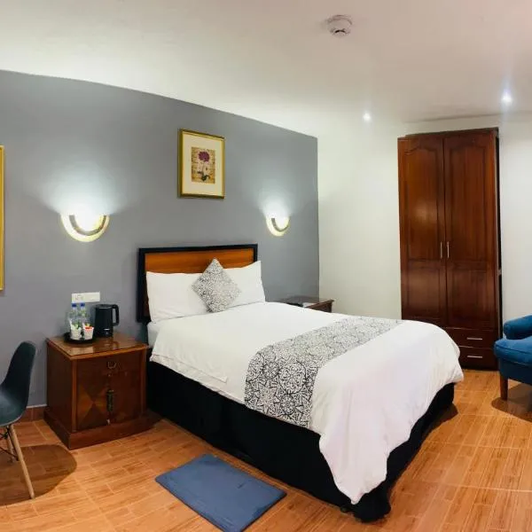 ACCEL Hotel La Quinta, hotel a Ibarra
