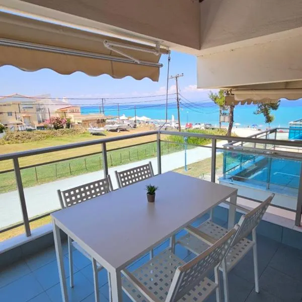 Bungalow White Apartments, hotel u Polihronou