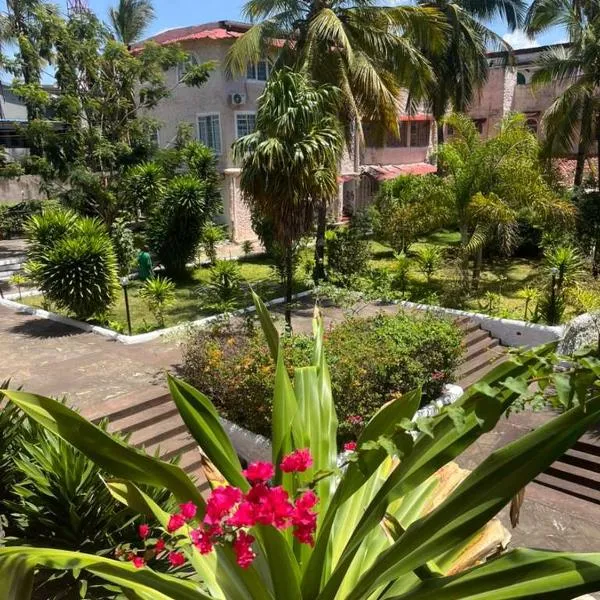 La Piazetta Residence، فندق في ماليندي