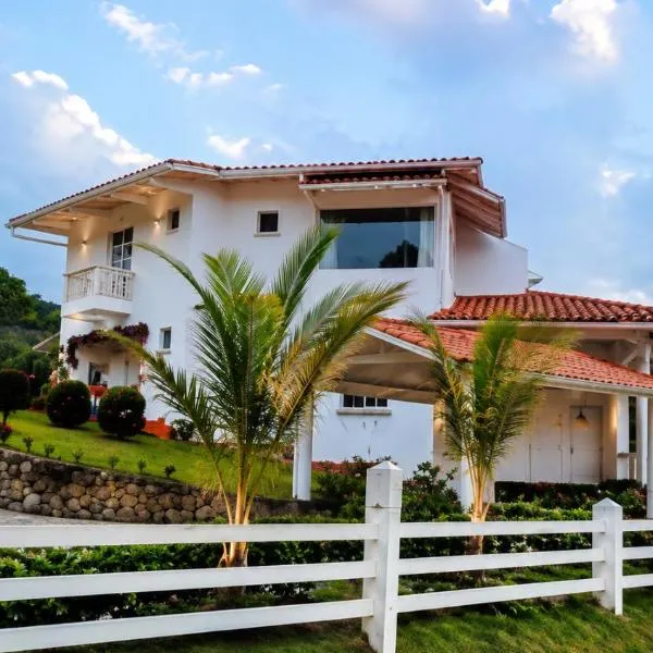 Residencia Paraiso de Montana en Altos del Maria, hotel sa Sorá
