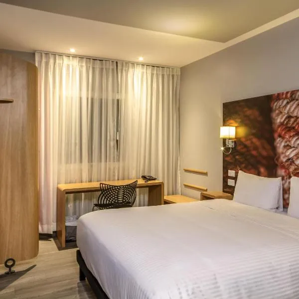 ibis Quito, hotel em Quito